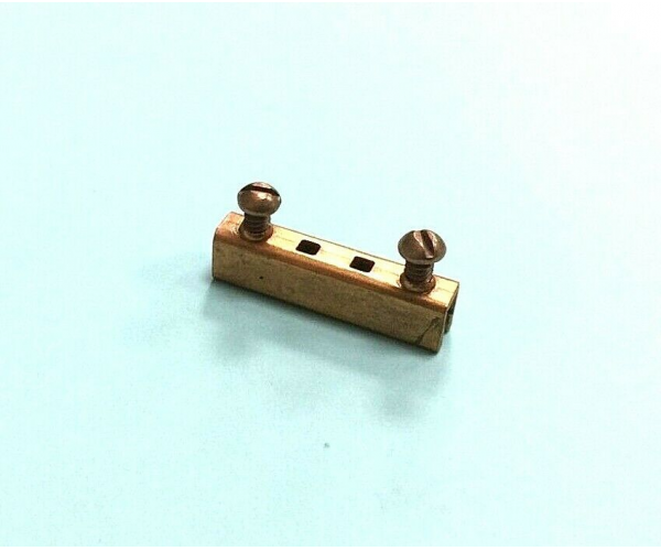 thumbnail image 2 of 4 Pole 20 Amp Plug-In Unit #DATRP421 For G.E. LTG Busway & Feedrail Systems 2 of 6